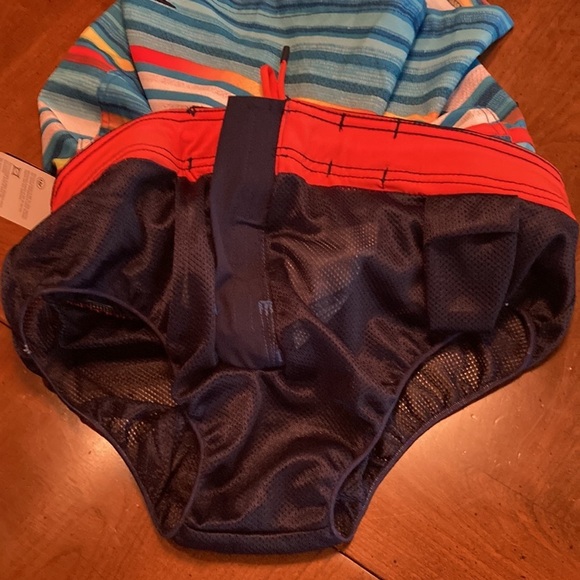 🌸NWT SPEEDO Mens Swim Short - size Small - Picture 12 of 14